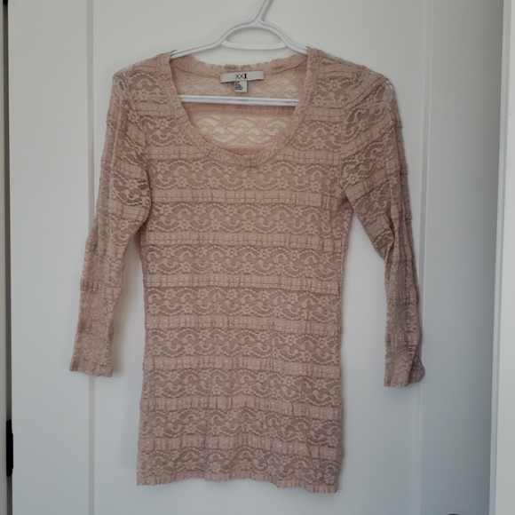 Lace Top - Picture 1 of 4